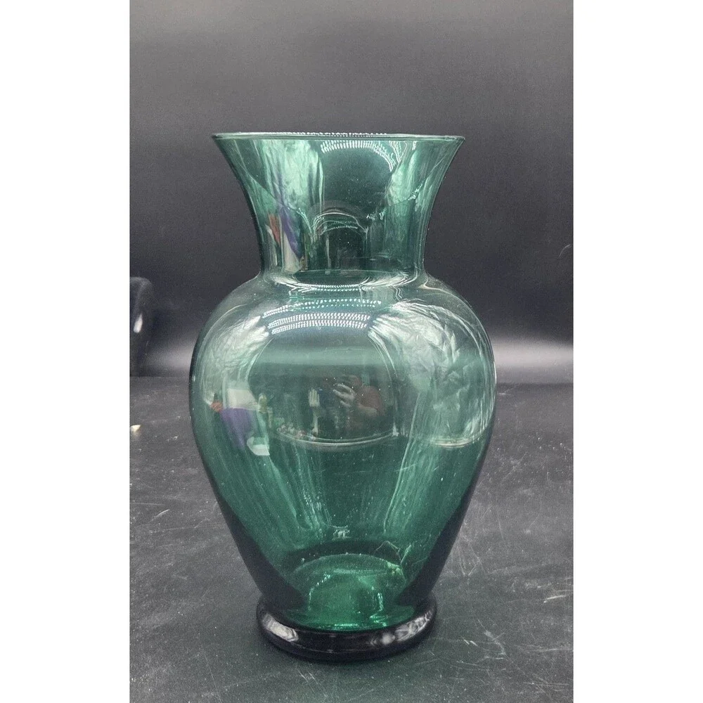 Green Blown Glass Vase Vintage 10.5 Inches